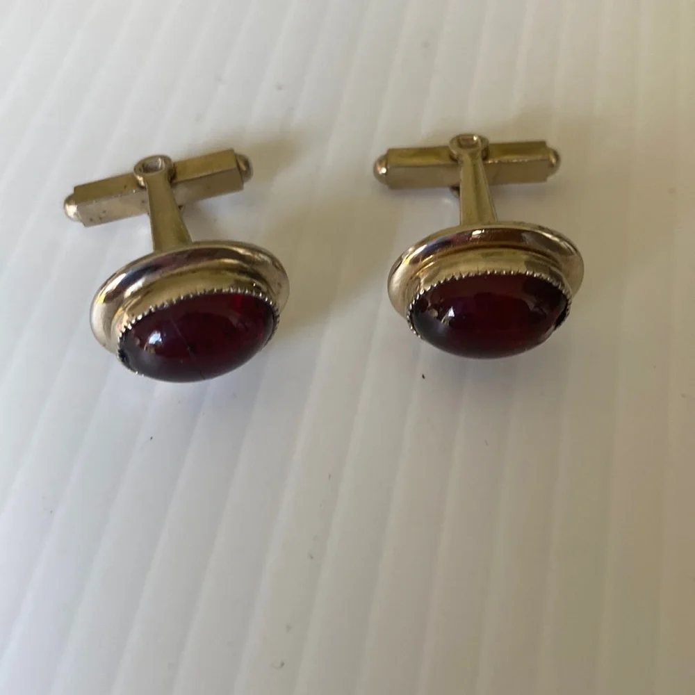 Vintage cufflinks with Redstone